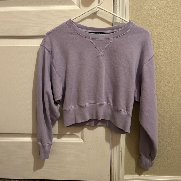 Abercrombie & Fitch Tops - Abercrombie & Fitch Light Purple Crewneck